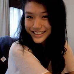 Profile Picture of Olivia Ling (@olivepeas) on Twitter