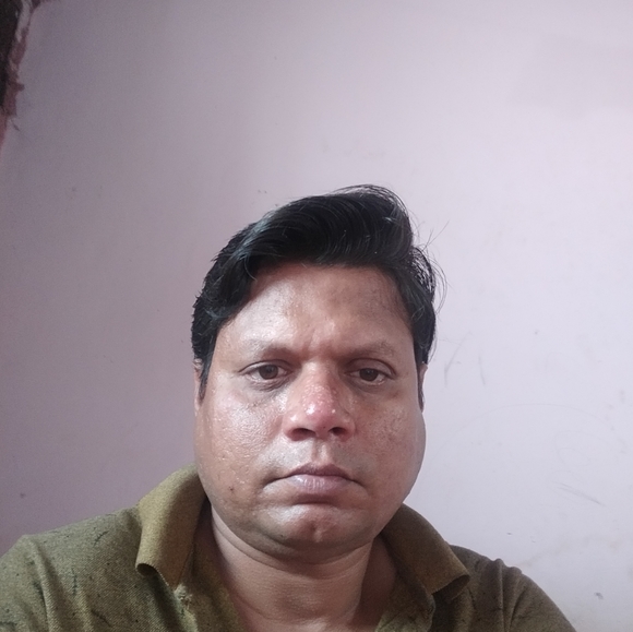 Profile Picture of Anup Kumar (@anupkumar687188) on Poshmark