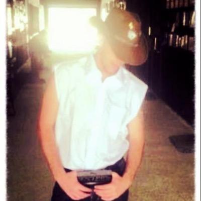 Profile Picture of Matthew Brogdon (@urapinktaco2) on Twitter