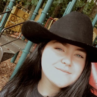 Profile Picture of Savannah Lowery (@Savanna69236432) on Twitter