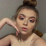 Profile Picture of Makeup By Arlene Case (@smiley.case) on Instagram