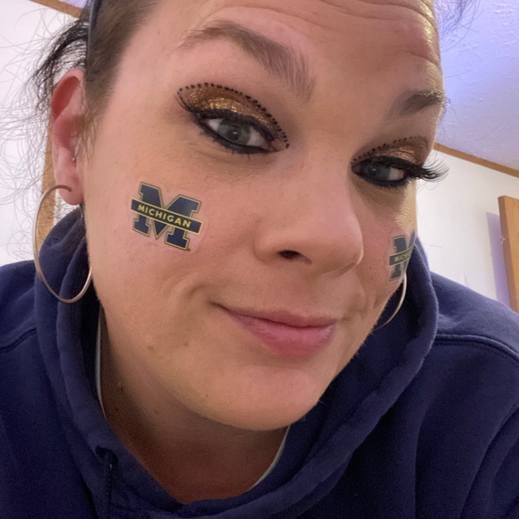 Profile Picture of Marsha Jones (@marshaj567) on Poshmark