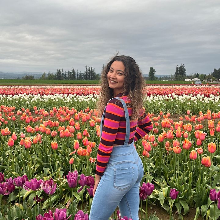 Profile Picture of robertacosta (@whoisrobertaa) on Tiktok