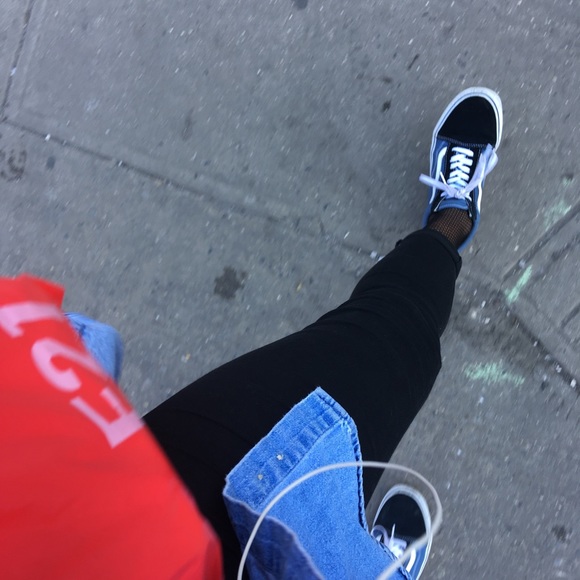 Profile Picture of Jazmin James (@jazmin6990) on Poshmark