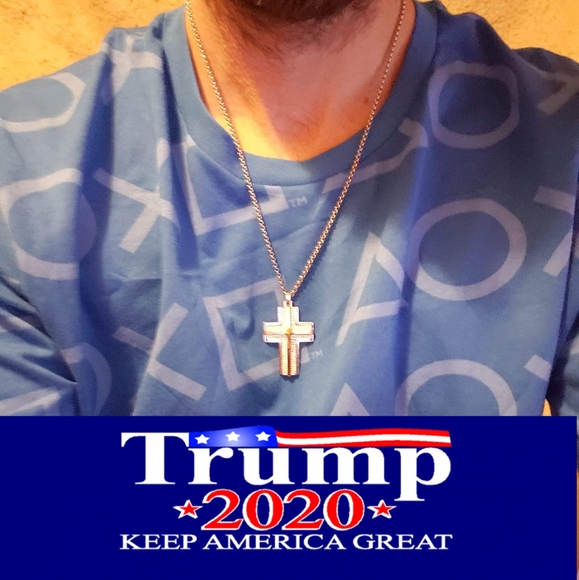 Profile Picture of Brian Peachey (@brianpeachey) on Poshmark