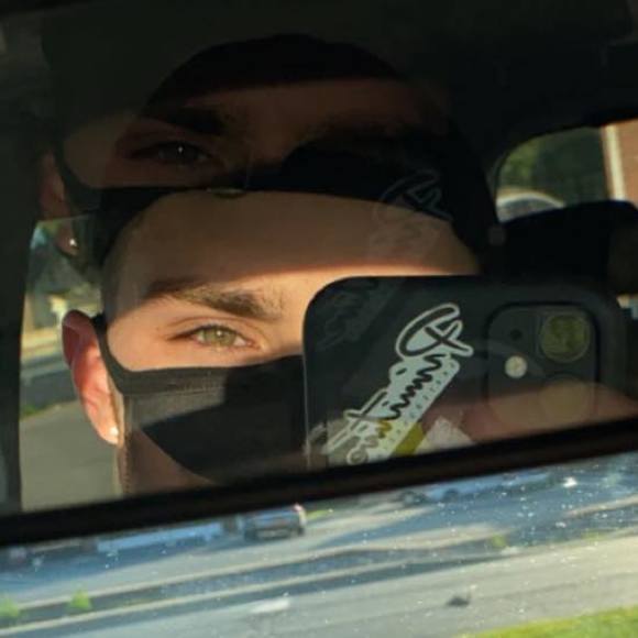 Profile Picture of Joshua Yager (@finley17) on Poshmark