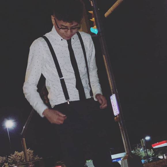 Profile Picture of Kevin Ortez jr. (@esau89) on Poshmark