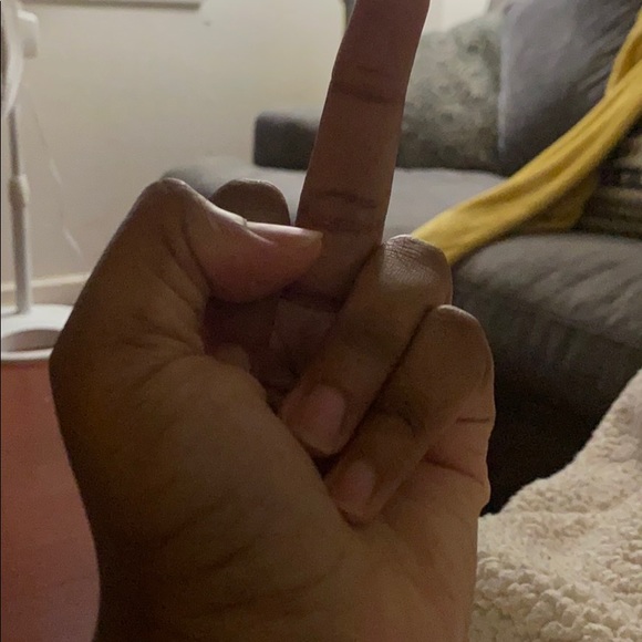 Profile Picture of Deandra Holloway (@ahnie15) on Poshmark