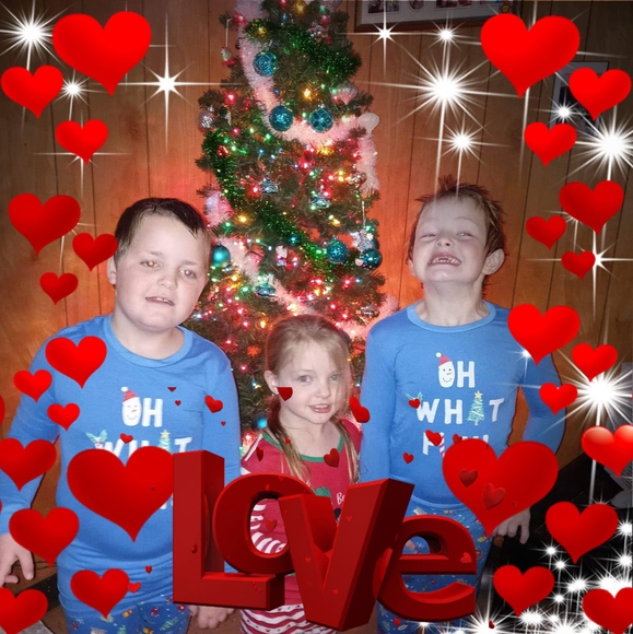 Profile Picture of David virginia Rosenbaum (@d_rosenbaum) on Poshmark