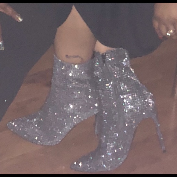 Profile Picture of B Johnson (@bijane) on Poshmark