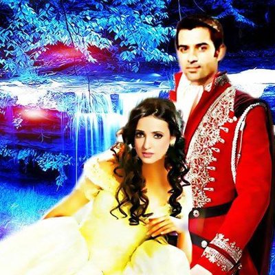 Profile Picture of Man Nadia Claudia (@Nadia_Claudia40) on Twitter