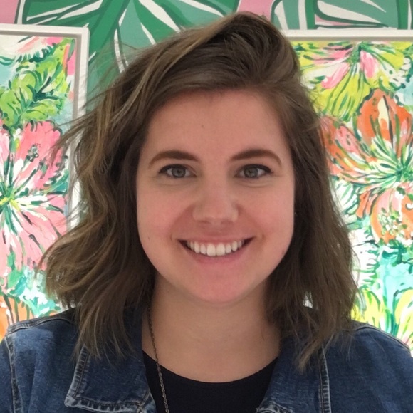 Profile Picture of Katie Fellmeth (@katiefellmeth1) on Poshmark