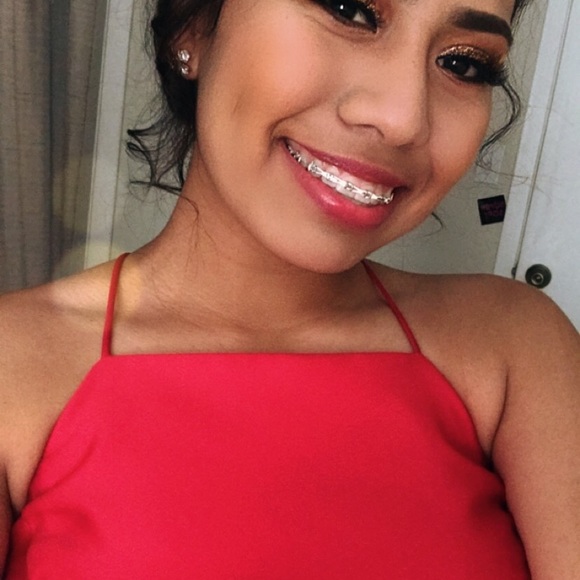 Profile Picture of Lorena Arguello (@lorena_arguello) on Poshmark