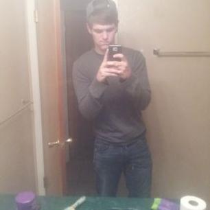 Profile Picture of Joseph benitz (@jbenutz8) on Twitter