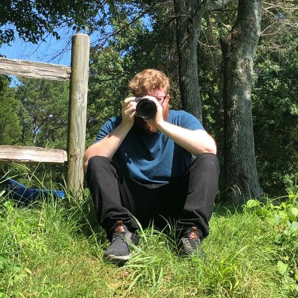 Profile Picture of Jacob Schoen (@jacobschoen) on Poshmark