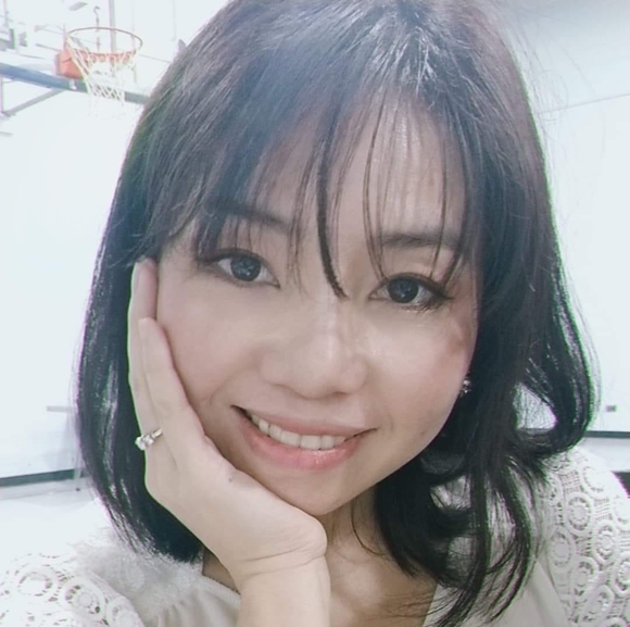Profile Picture of Touk Vongkhamchan (@toukv) on Poshmark