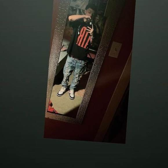 Profile Picture of Joe Marroquin jr. (@joejrmarroquin) on Poshmark