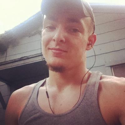Profile Picture of Lance Robbins (@lance13robbins) on Twitter