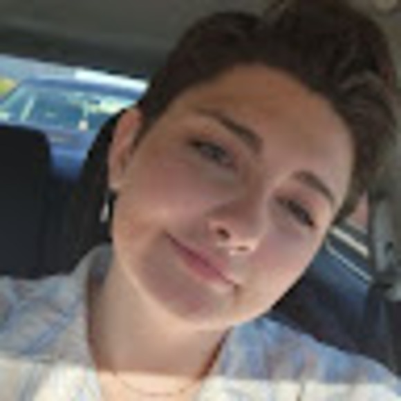 Profile Picture of Jordalynn Armstrong (@jordalynn) on Poshmark