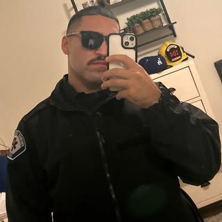 Profile Picture of joey.flores (@joey.flores) on Instagram