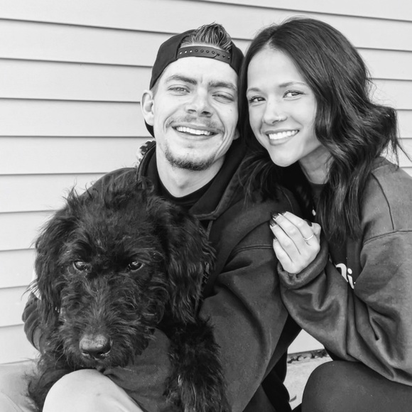 Profile Picture of Erika Brantmeier (@erikabrantmeier) on Poshmark