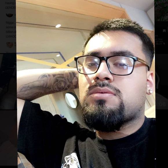 Profile Picture of Pablo Zepeda (@pablozepeda) on Poshmark