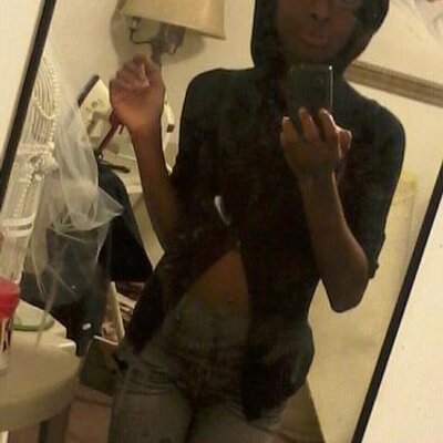 Profile Picture of Anthea Watson (@nativebarbie98) on Twitter