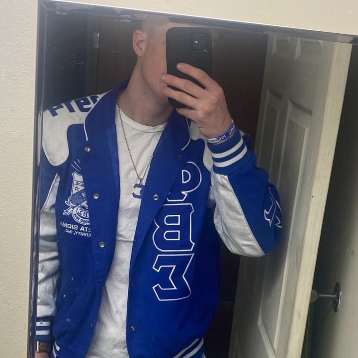 Profile Picture of Andrewray2004 (@andrewparsons677) on Tiktok