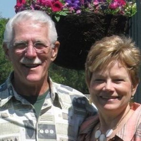 Profile Picture of Sharon Walty (@slwalty) on Poshmark