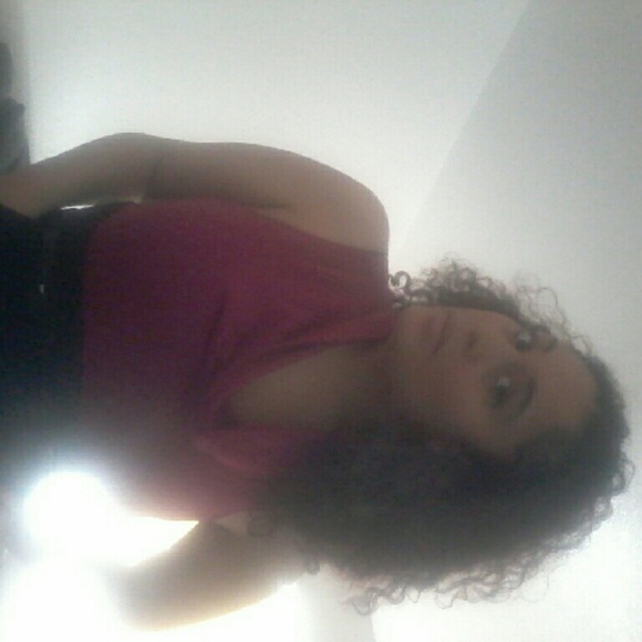 Profile Picture of Victoria Spitzley (@spitzleyv) on Poshmark