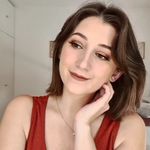 Profile Picture of Jessika Tausch (@jessikatausch) on Instagram