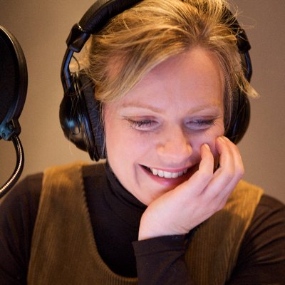 Profile Picture of Emma Nelson (@EmmaNelsonMedia) on Twitter