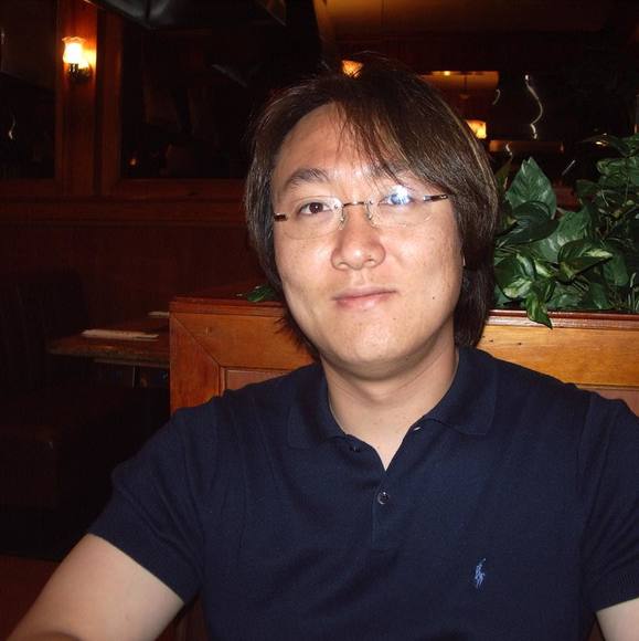 Profile Picture of Minho Cho (@lanyloancho) on Poshmark