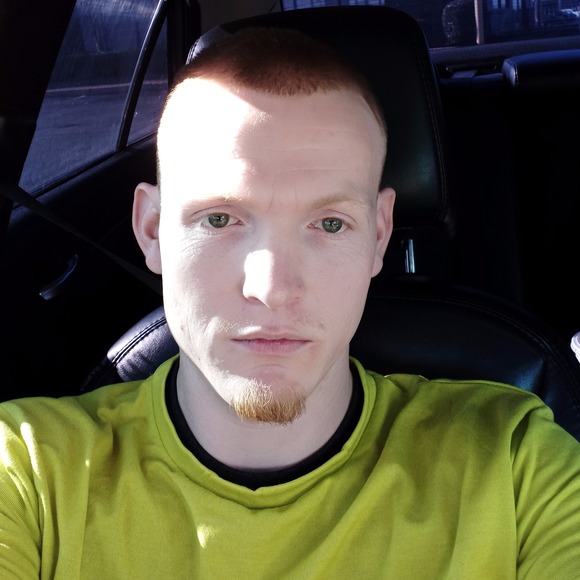 Profile Picture of Austin Sneed (@sneed5688) on Poshmark