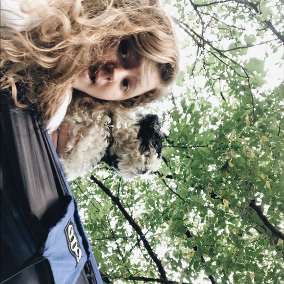 Profile Picture of Abby Davick (@abbydavick) on Poshmark