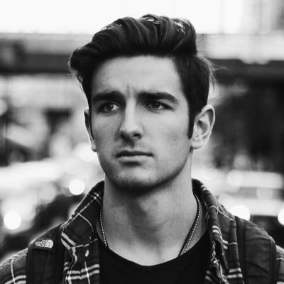 Profile Picture of Adam Comer (@AComer77) on Twitter