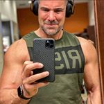Profile Picture of Daddy Robert (@daddy_robert0309) on Instagram