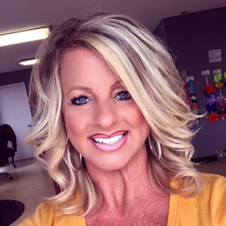 Profile Picture of Kandy Arnold (@7KandyA) on Facebook