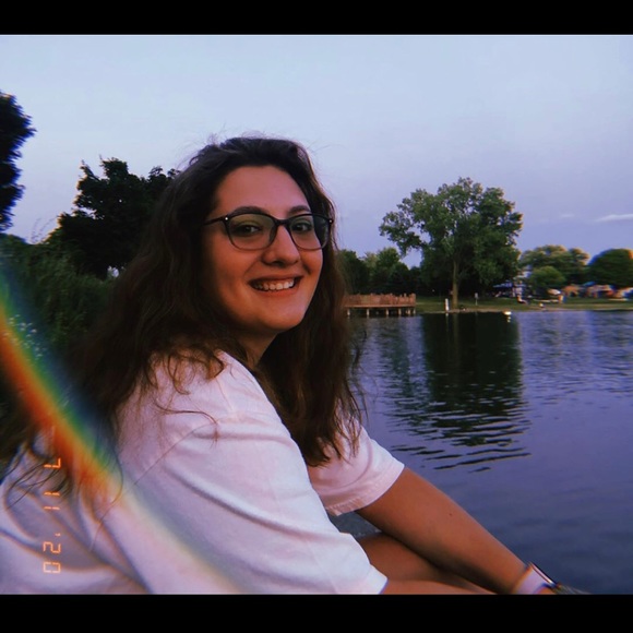 Carla Capobianco - Poshmark Profile Picture of Carla Capobianco (@capo_shopo) on Poshmark