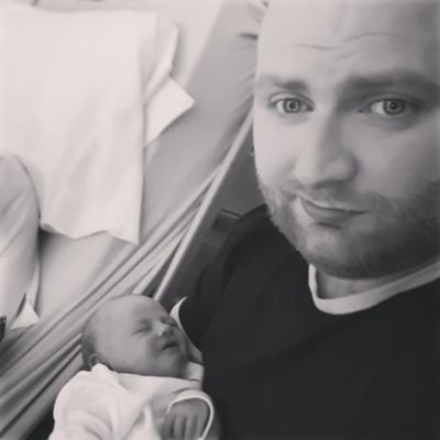 Profile Picture of David Sheldon (@Comedy1987) on Twitter
