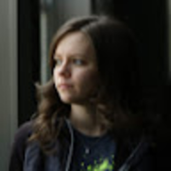 Profile Picture of Brooke Hendrich (@brookehendrich) on Poshmark