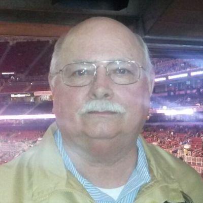 Profile Picture of Robert Overy (@OveryRobert) on Twitter