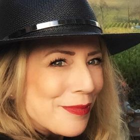 Profile Picture of Kelly Mitchell (@kellymitchells) on Pinterest