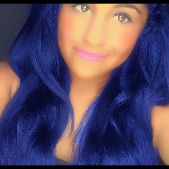 Profile Picture of Chasey Malone (@chaseym) on Poshmark