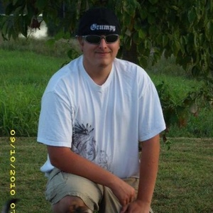 Profile Picture of Jesse Nealey (@hititlikethat) on Myspace