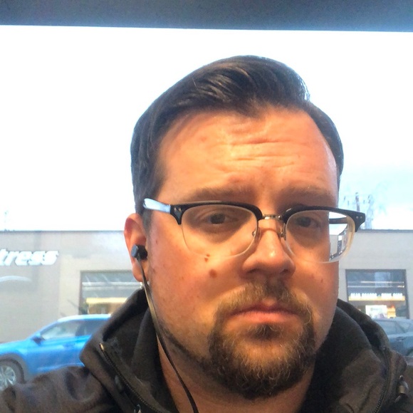 Profile Picture of Joel Carrick (@jgcarrick) on Poshmark