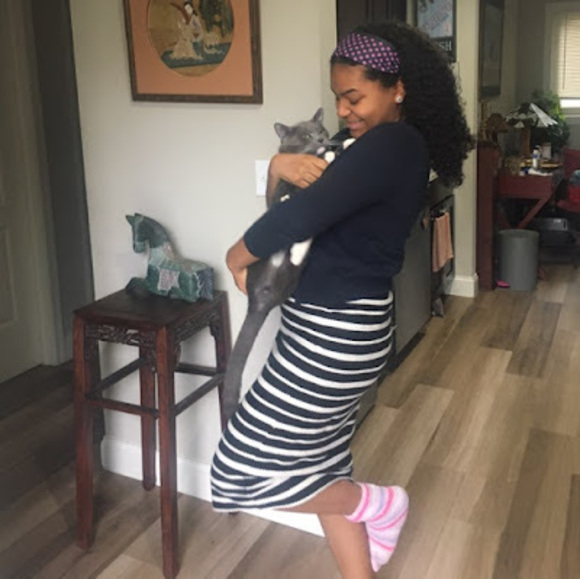 Shianti Angelise - Poshmark Profile Picture of Shianti Angelise (@flowerbaby9111) on Poshmark