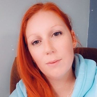 Profile Picture of Larocque Kim (@LarocqueKim1) on Twitter