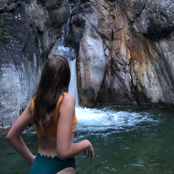 Profile Picture of Shay Kerrison (@shaykerrison) on Poshmark