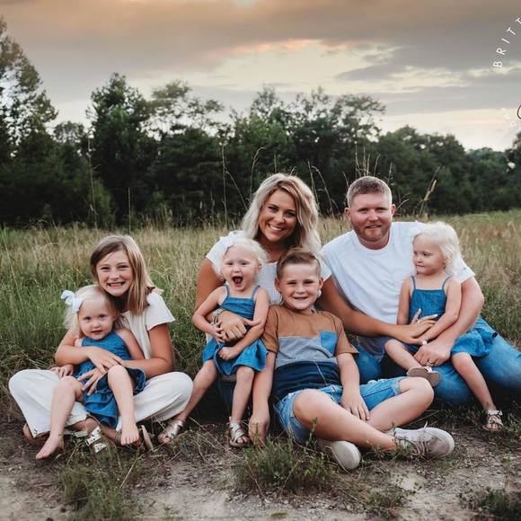 Profile Picture of Brianna Walls (@svbrianna02) on Poshmark